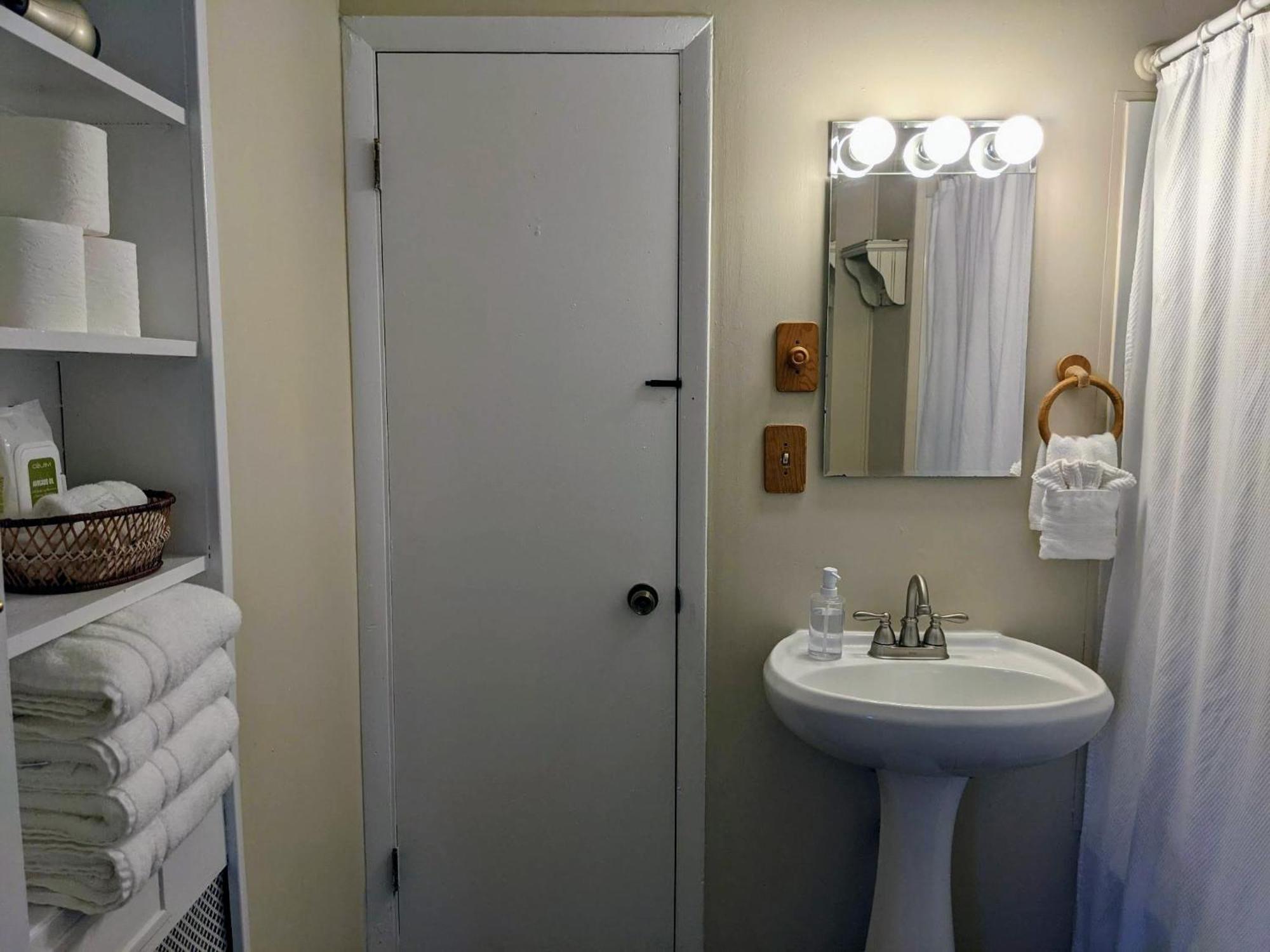 Casual Living Extended Stay Hotels Algonquin Номер фото