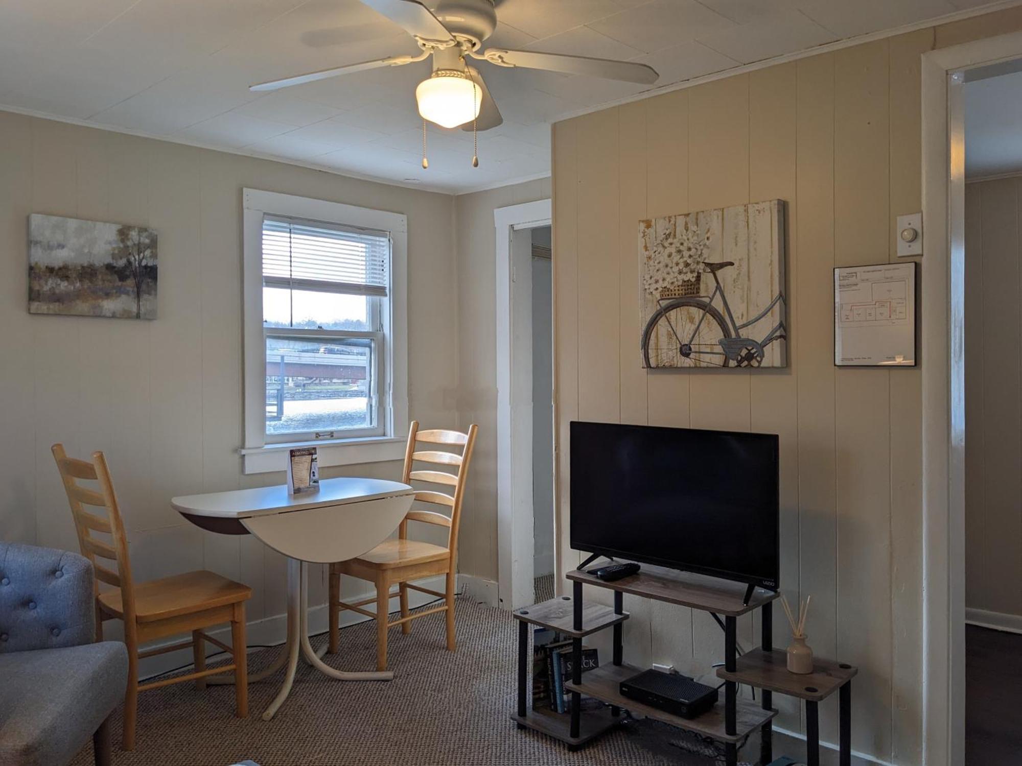 Casual Living Extended Stay Hotels Algonquin Номер фото